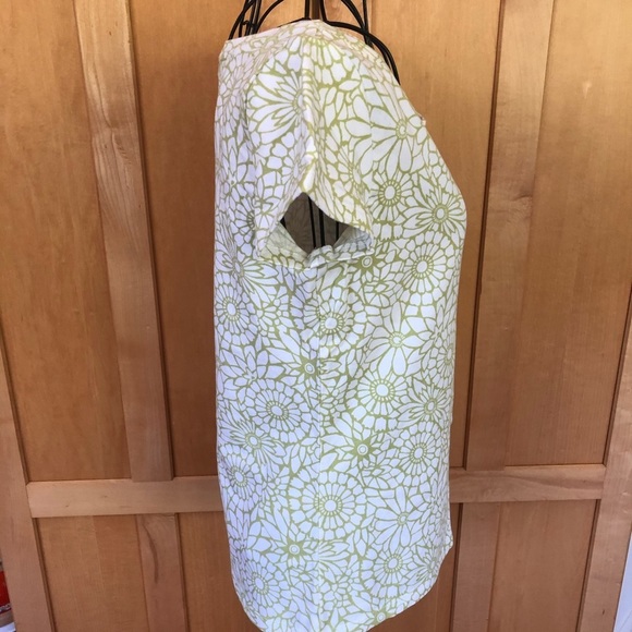 Madison The Organic Tee green flower Top size Small - Picture 2 of 6